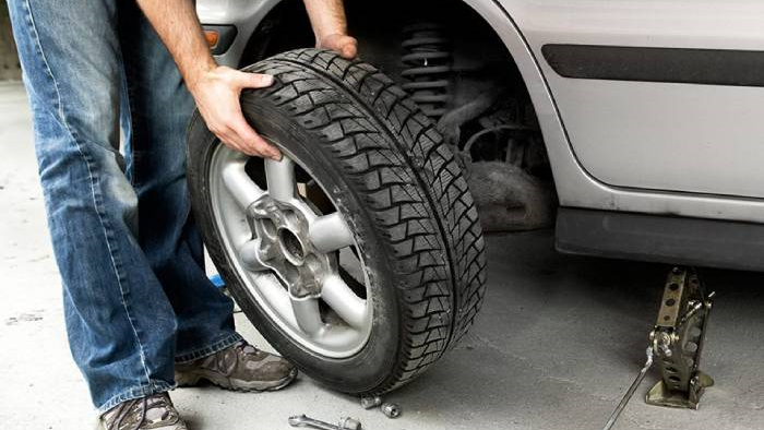 لاستیک خودرو کی باید تعویض شود؟